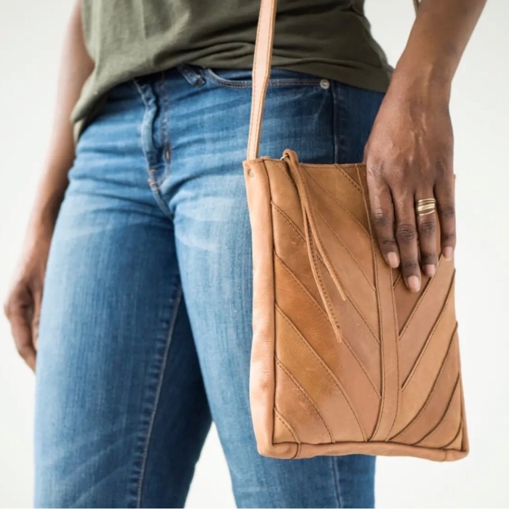 Raven + Lily Joanna’s Favorite Crossbody Bag